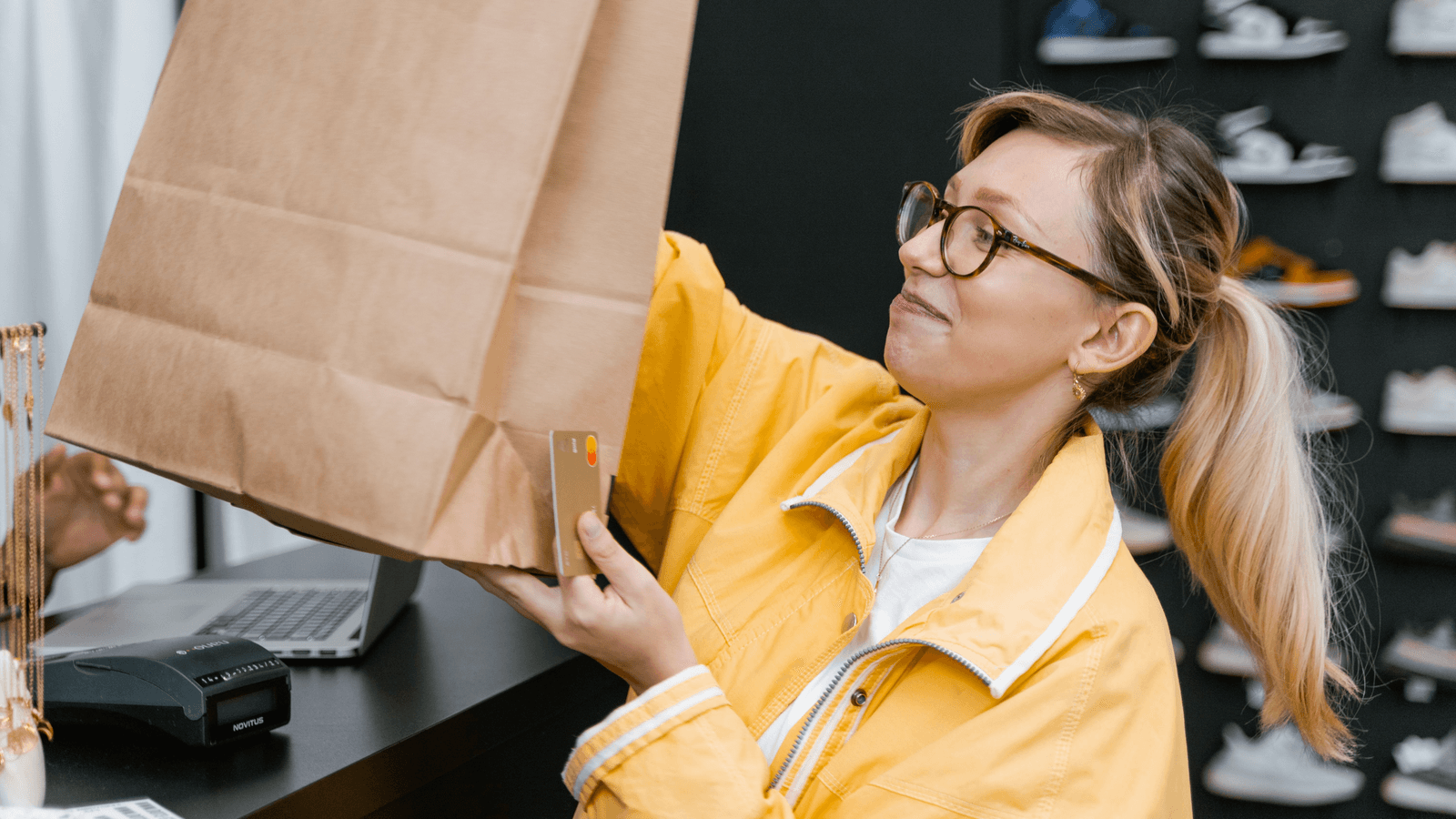 AU Bank Zenith+ Credit Card Review (2026): Fees, Eligibility, and How It Compares to Bigger-Bank Premium Cards